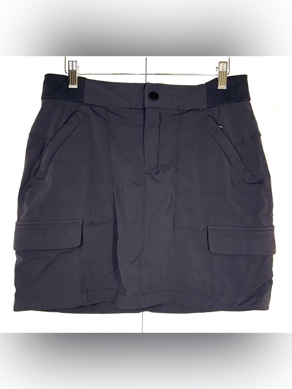 Athleta Trekkie Cargo Skort Black Size 10 Hiking Travel Activewear